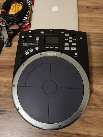 Roland HPD-20 HandSonic Digital Hand Percussion Controller