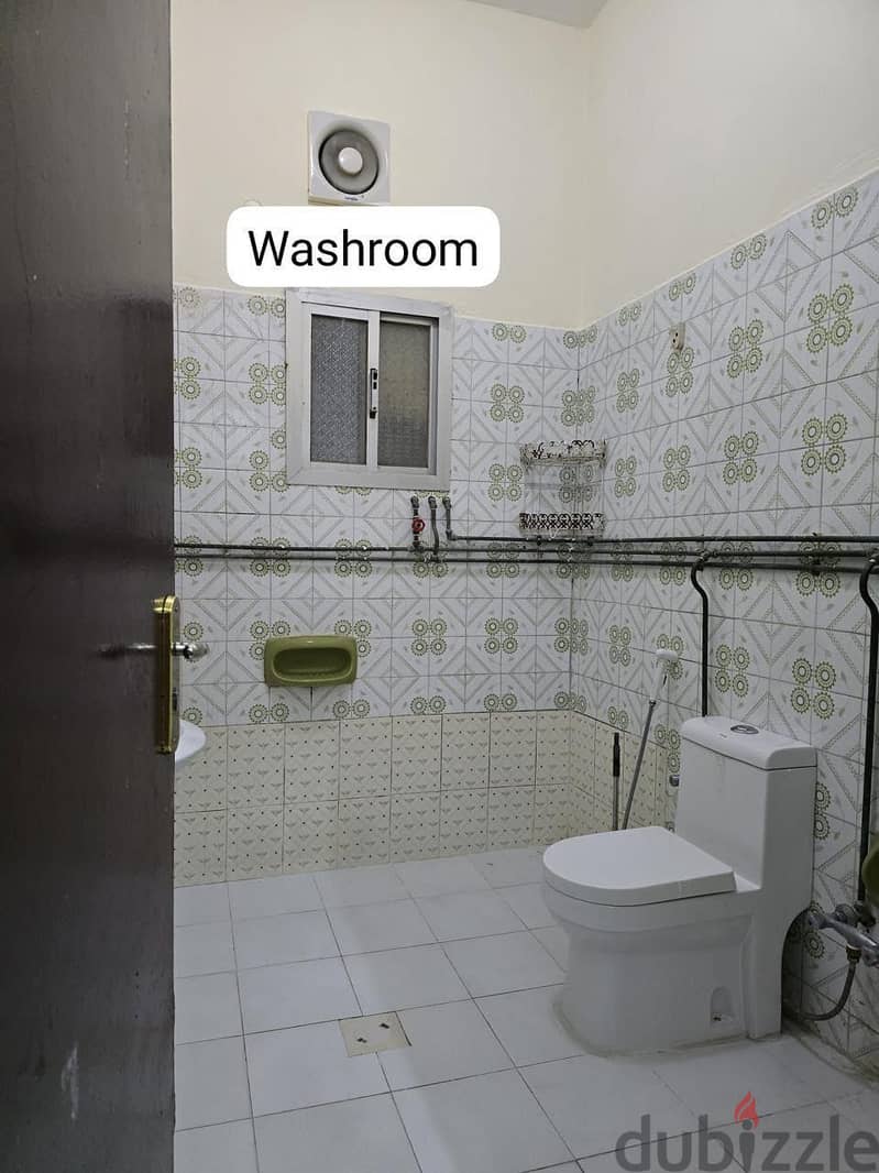 2bhk for rent in al wakhra 5