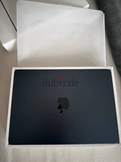 Apple MacBook Air 13-inch M5 Chip 16GB RAM 1TB SSD
