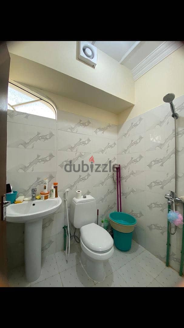 Furnished studio fr rent in near Ansar Gallery 4