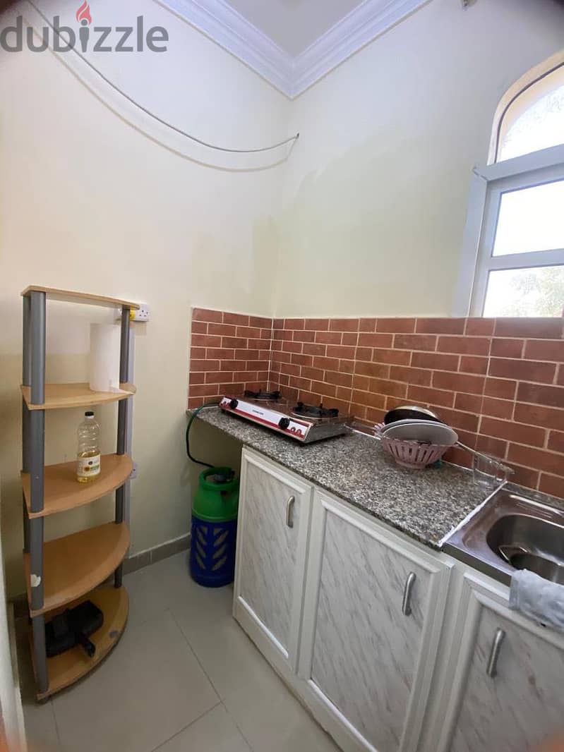 Furnished studio fr rent in near Ansar Gallery 5