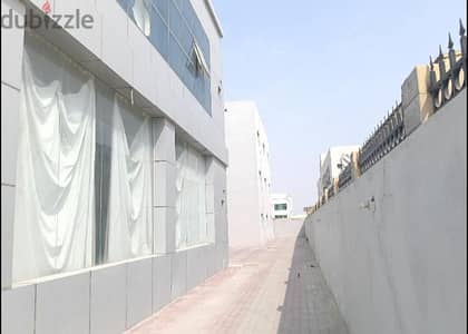 كراج ٢٠٠٠م للايجار بركه العوامر ٣٥٠٠٠ر. ق