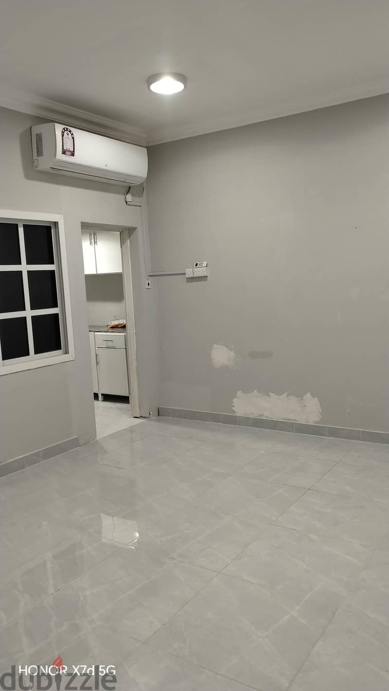 semi furnished studio avilable 12
