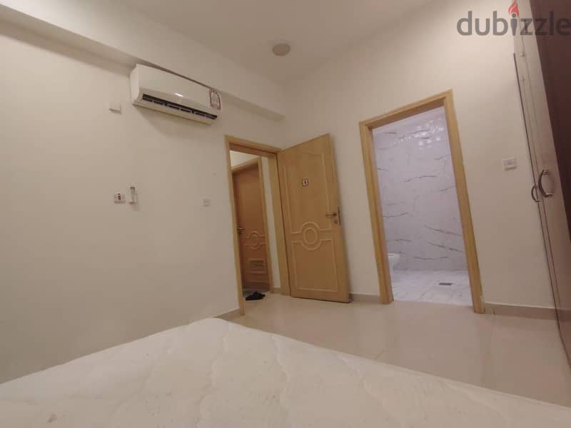Executive bachelors rooms for rent 16