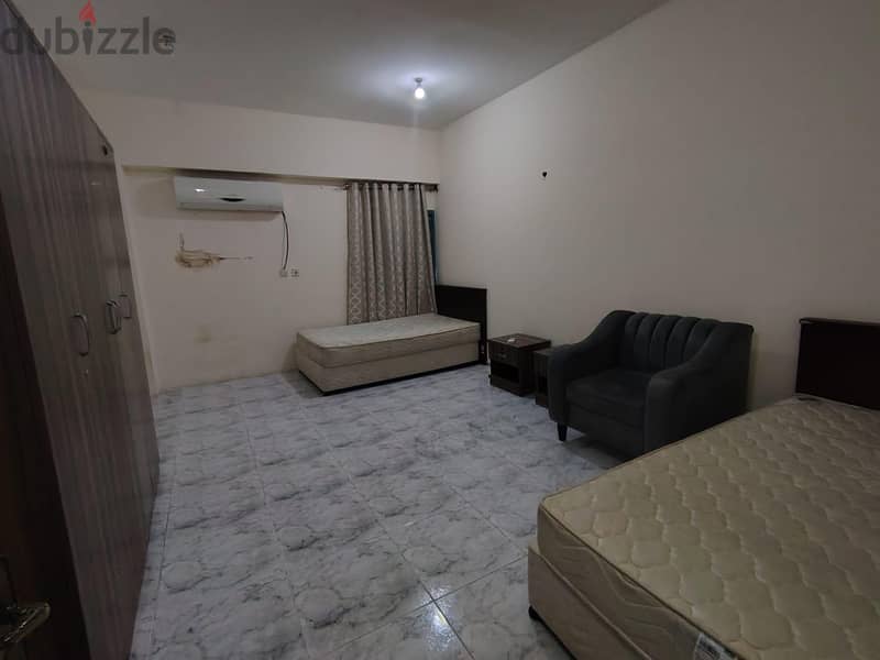 Executive bachelors rooms for rent 19