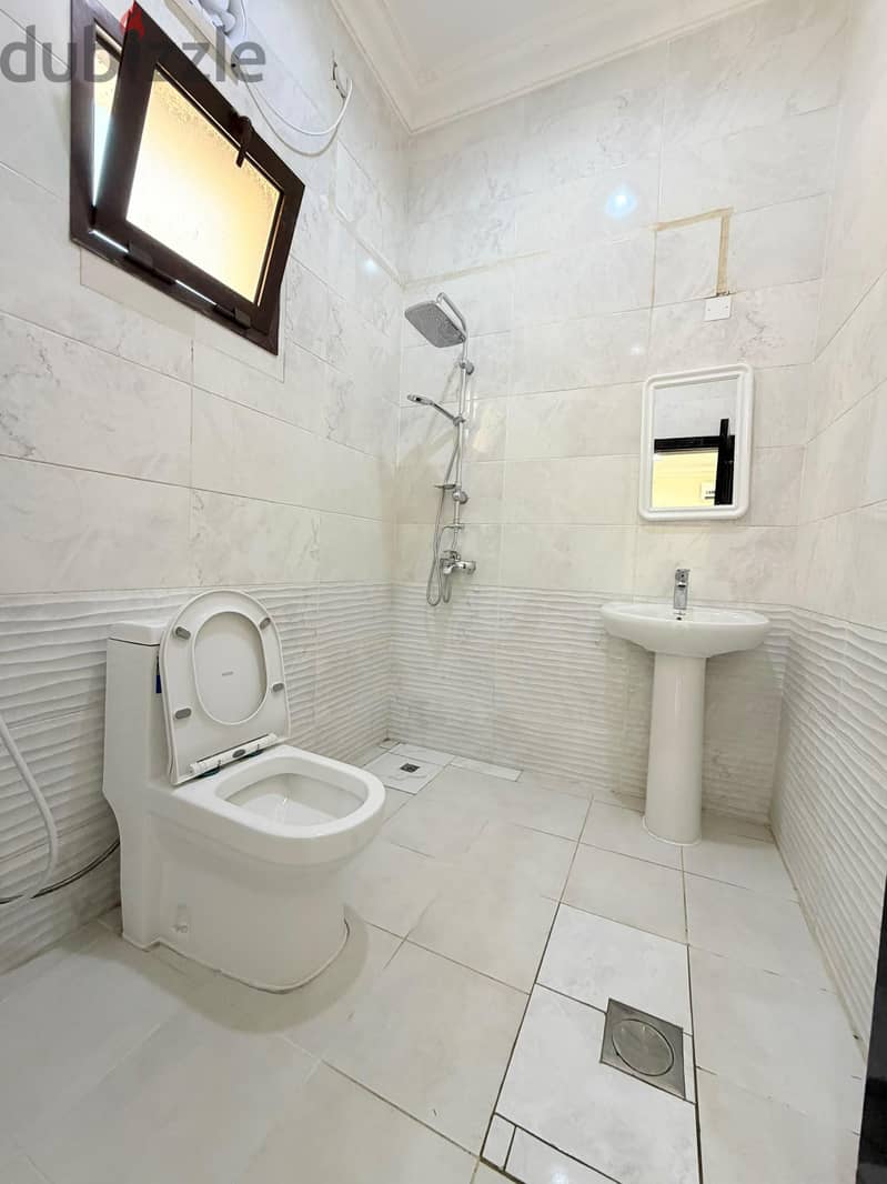 2bhk for rent in al wakhra 3