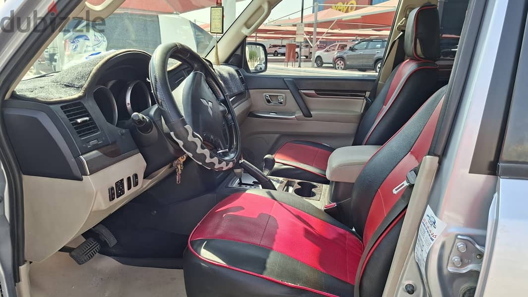 Mitsubishi Pajero 2012 V6 2