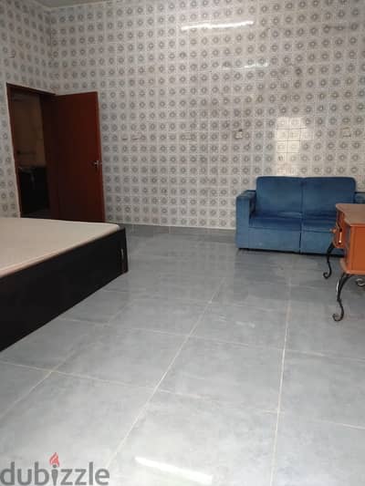 studio available for rent