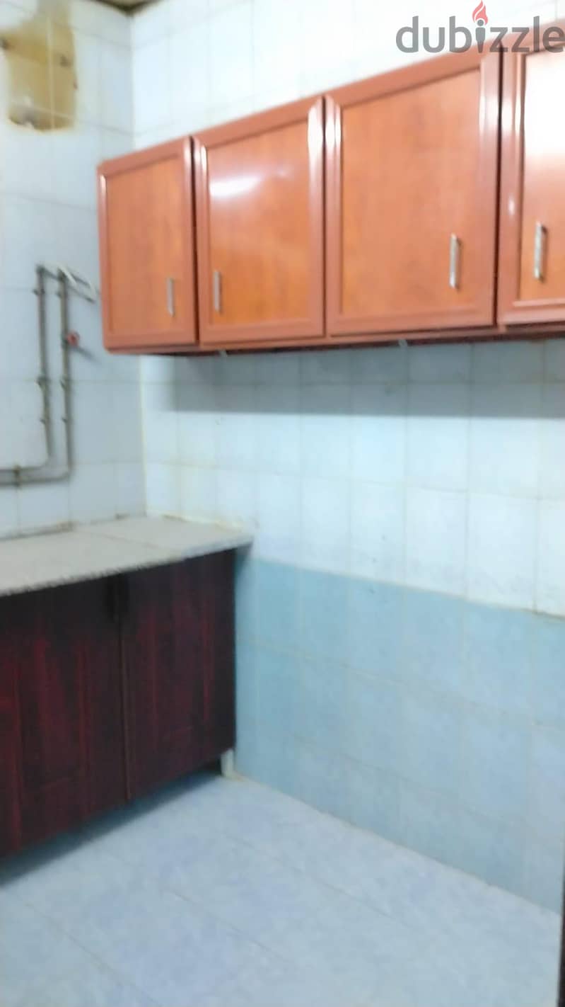 studio available for rent 6