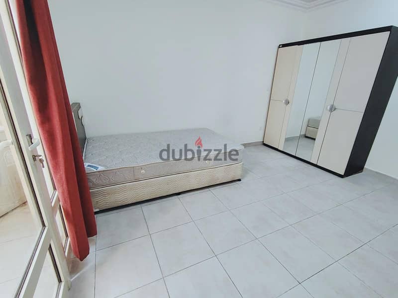 Executive bachelors rooms for rent 1
