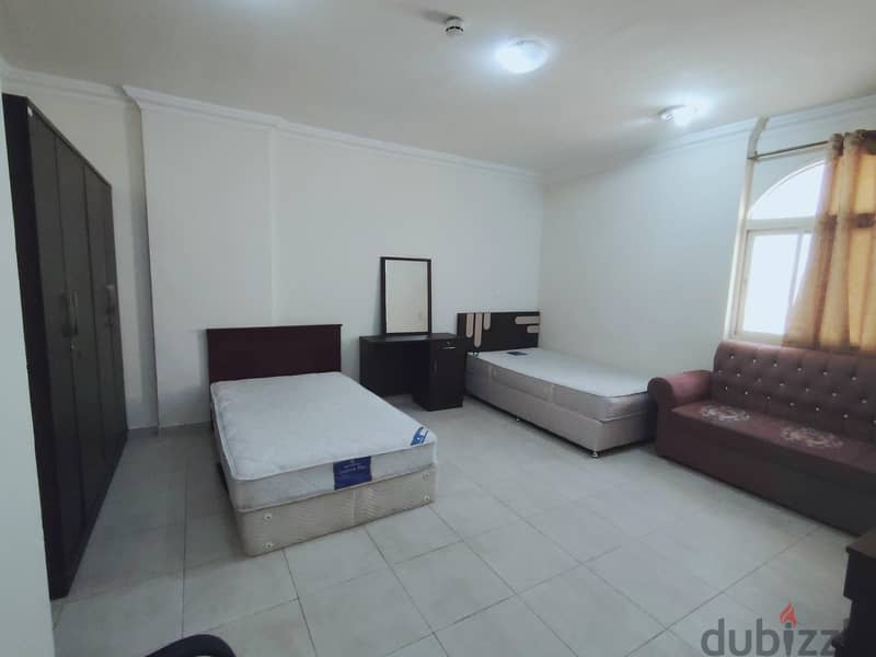 Executive bachelors rooms for rent 7