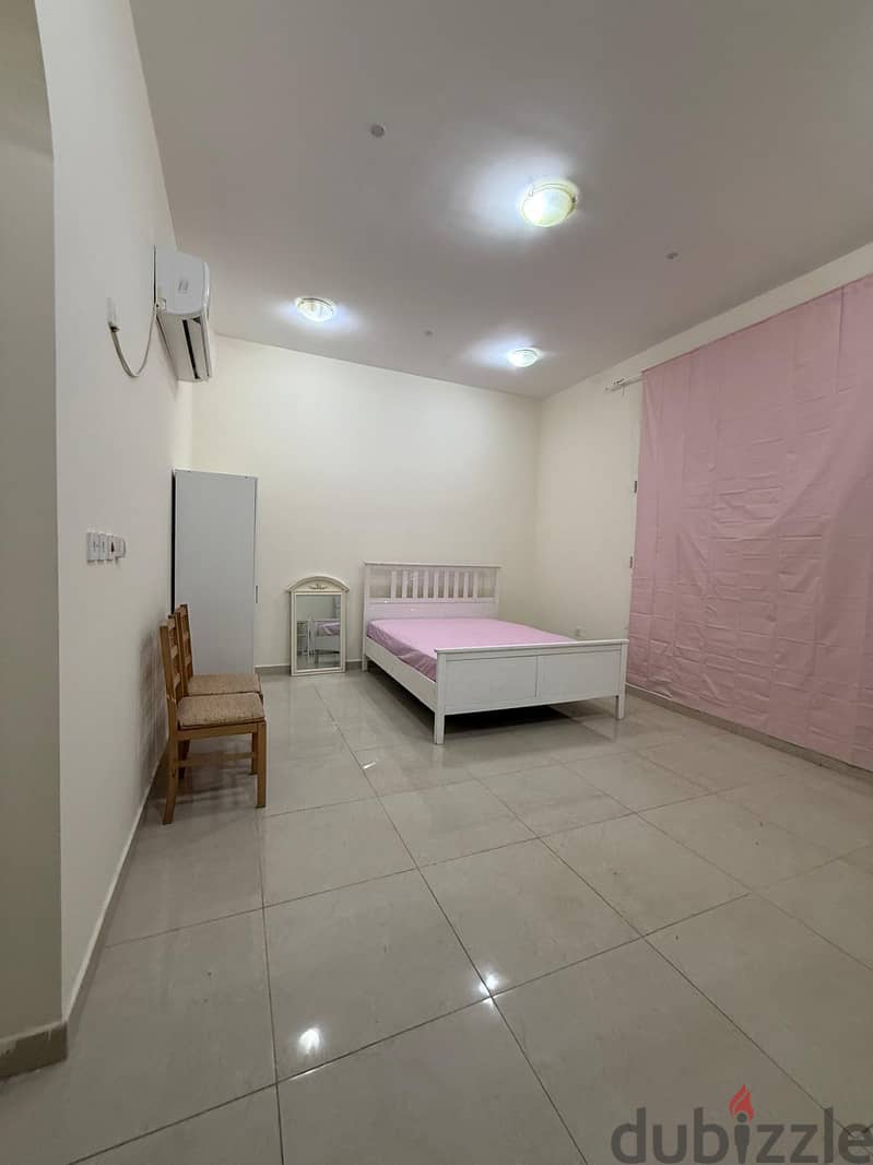 furnished family Studio mammura QR2600 1