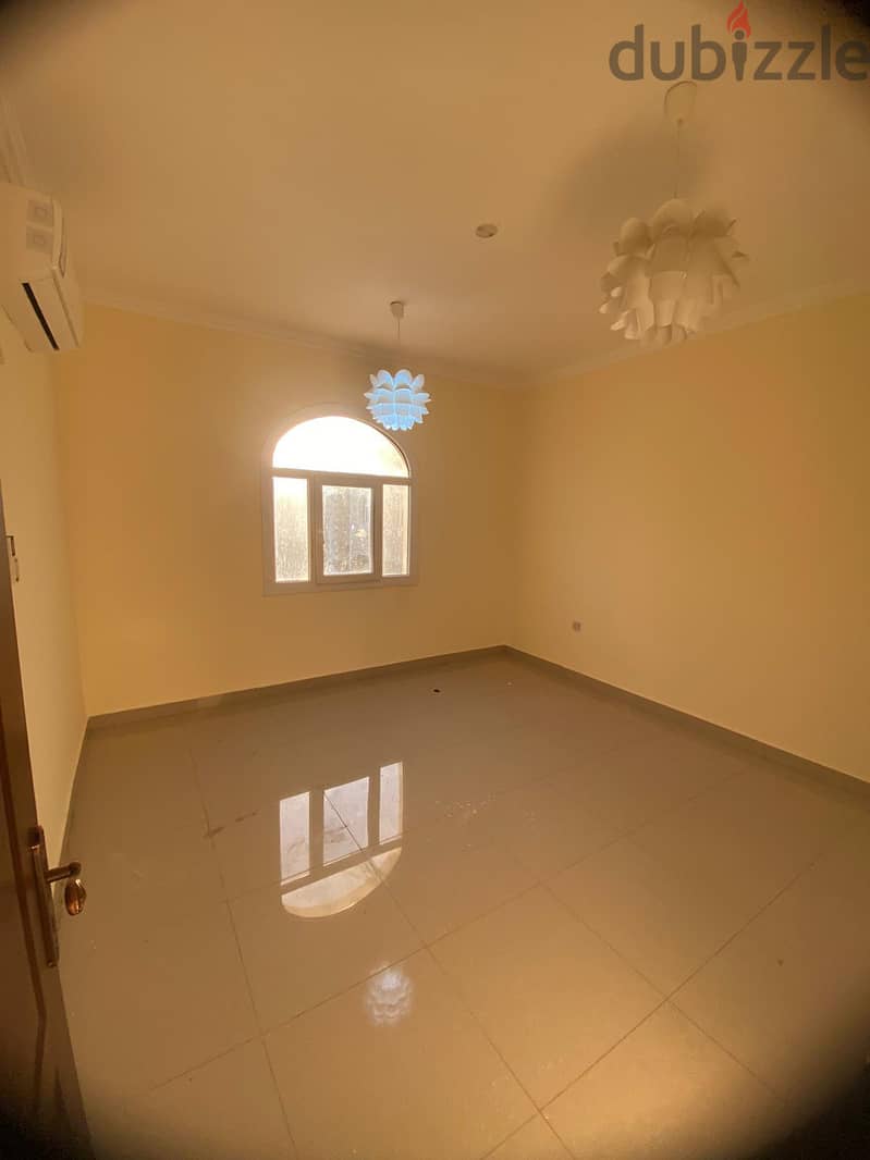 SPACIOUS 6BR COMPOUND VILLA FOR RENT | IZGHAWA 2