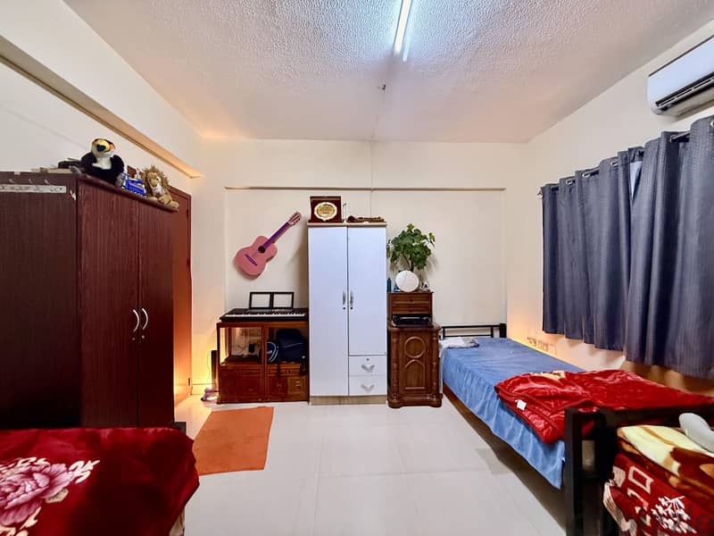 Fully furnished bedspace available for  3 months. 1