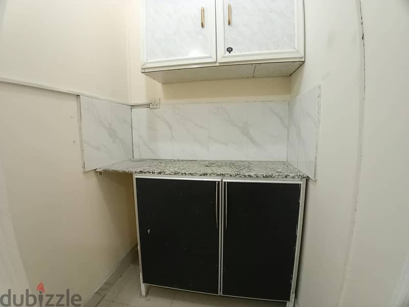 studio available Ain Khalid behind safari hyper salwa road 3