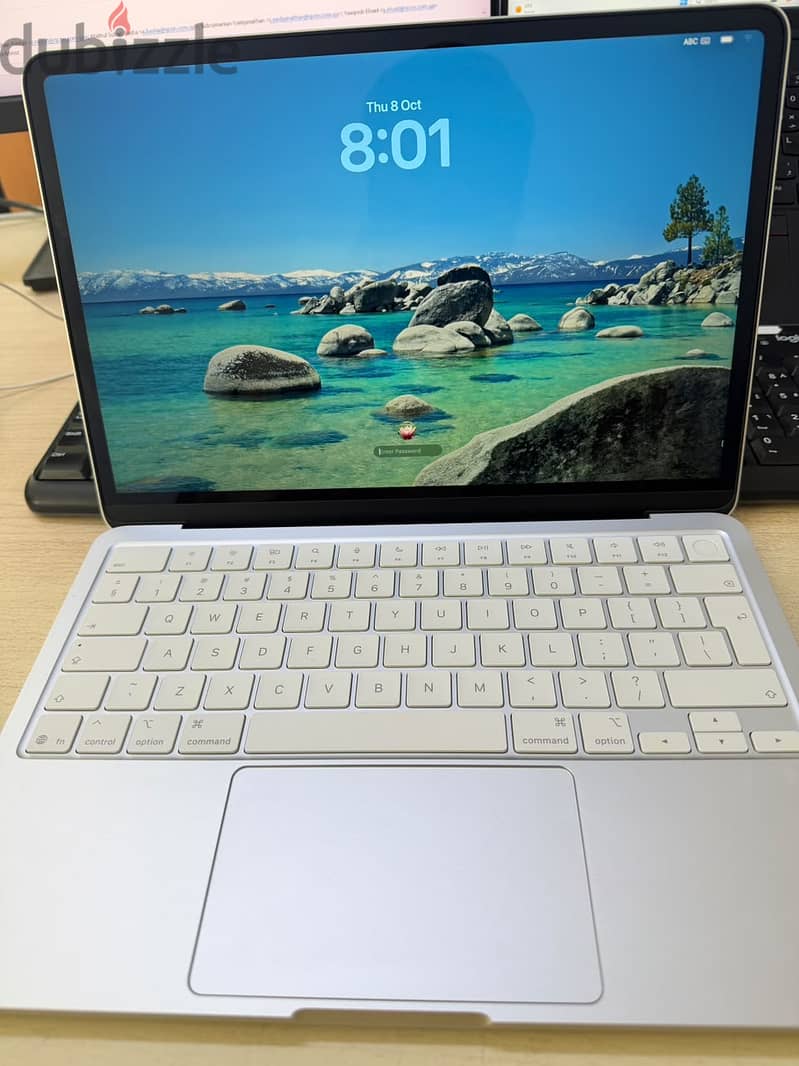Macbook neo 18 pro just 2 weeks used 1