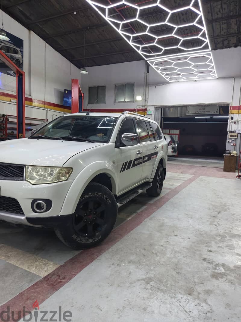 Mitsubishi Pajero Sport 2015 2