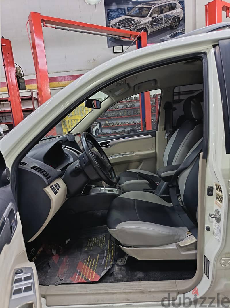 Mitsubishi Pajero Sport 2015 13