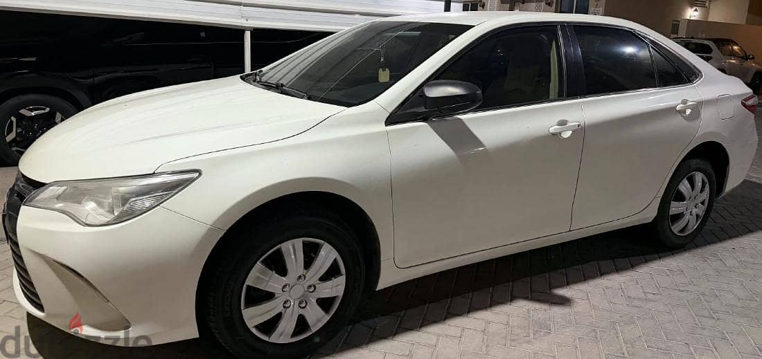 Toyota Camry 2016 1