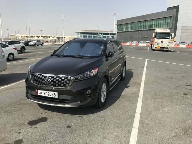 Exceptionally Maintained Low Mileage Kia Sorento 2019 model 4