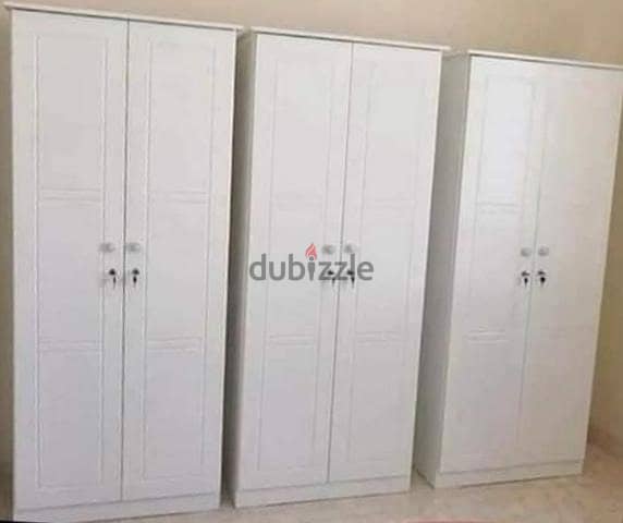 Dining table and chairs selling new. 30032896 16