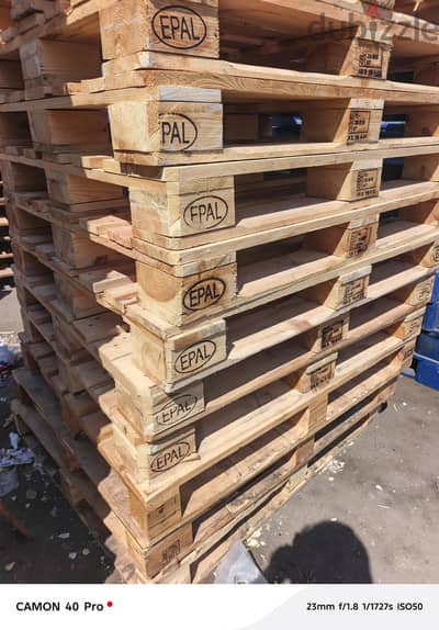 wooden pallet