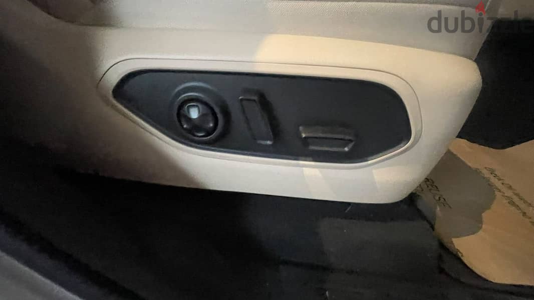 Jeep Grand Cherokee 2023 16