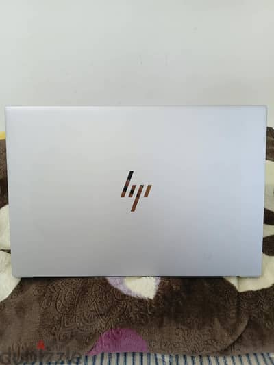 HP zbook studio G10 Core i9 13th generation 1tb nvme