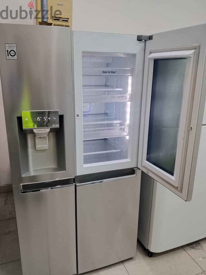 LG side by side refrigerator for sale 3