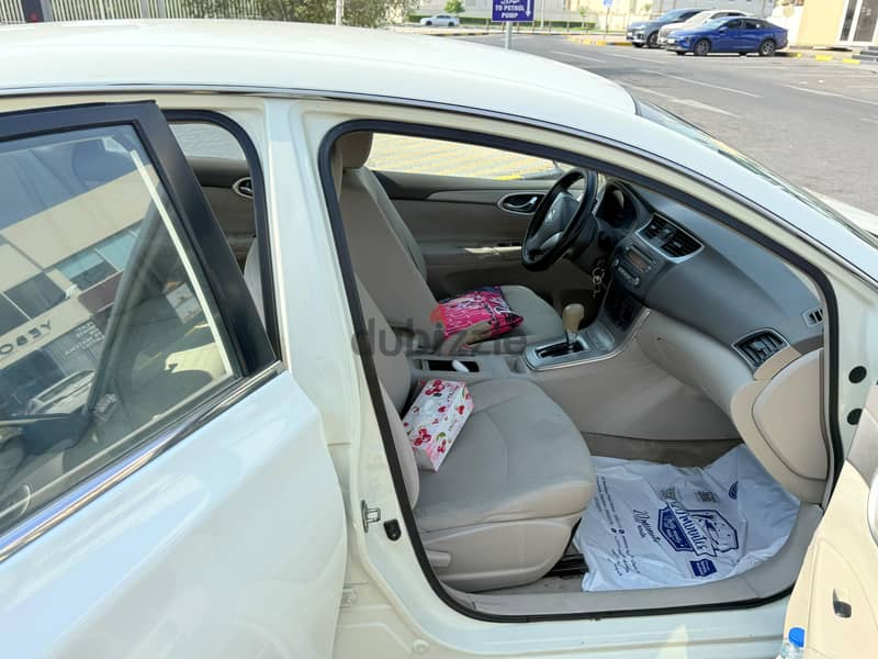 Nissan Sentra 2015 4