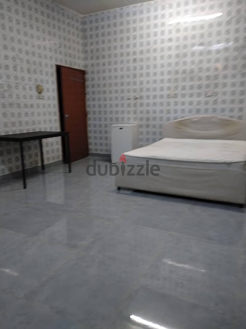 semi furnished studio avilable for rent 1