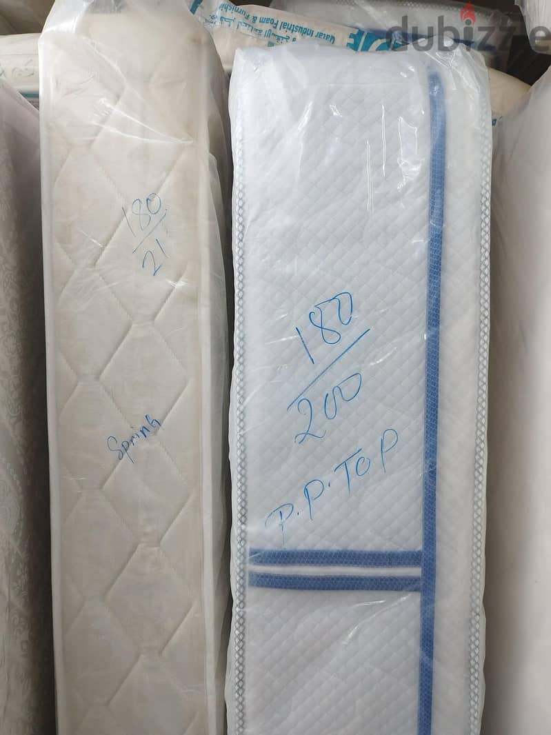 Cupboard and Single bed selling in Qatar 33757438 12