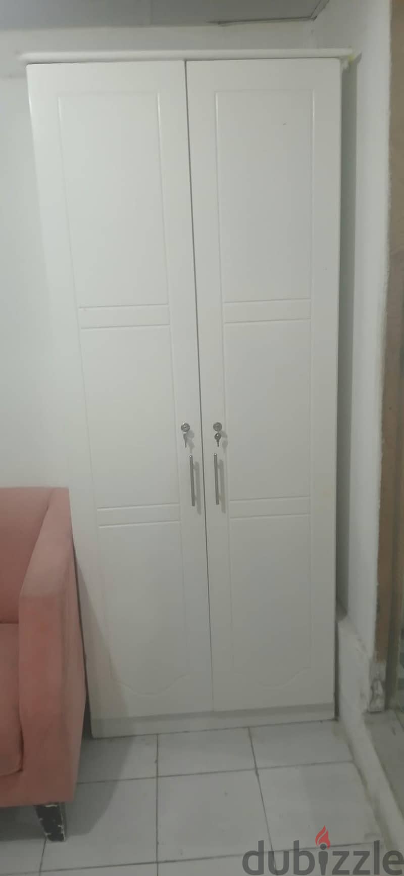 Small furnitured studio Rent 4