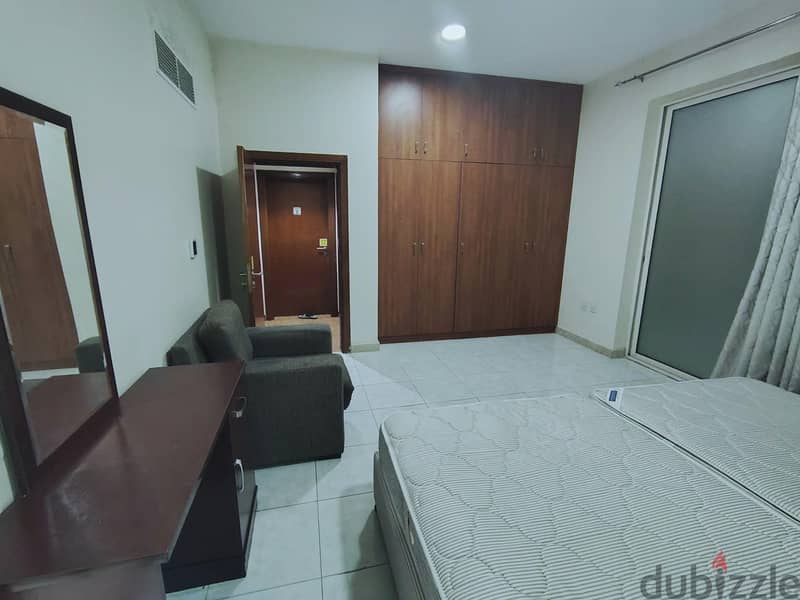 Executive bachelors rooms for rent 7