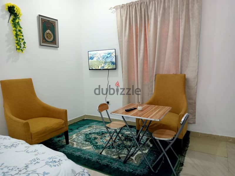  FULLY FURNISHED STUDIO | AL GHARAFA  2