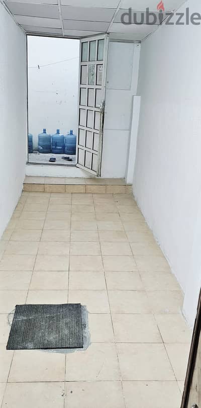 Bed Space for sharing with Separate Kitchen & Bathroom