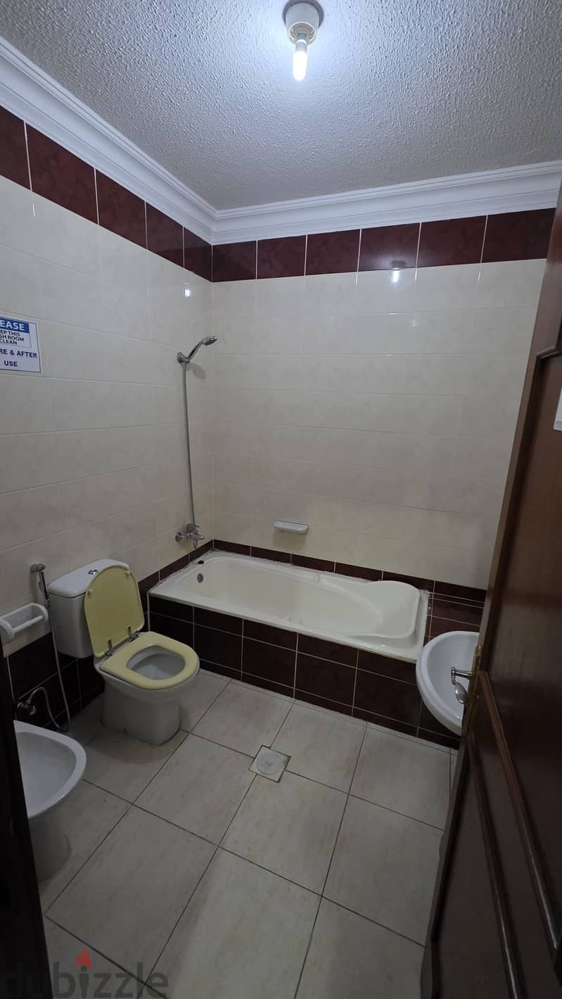 3 Rooms Commercial Office in Bin Omran 5