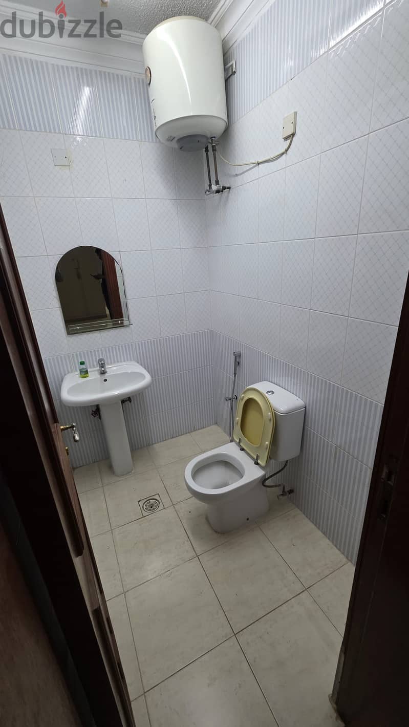 3 Rooms Commercial Office in Bin Omran 6