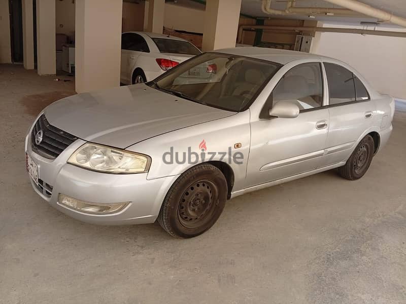 Nissan Sunny 2012 3