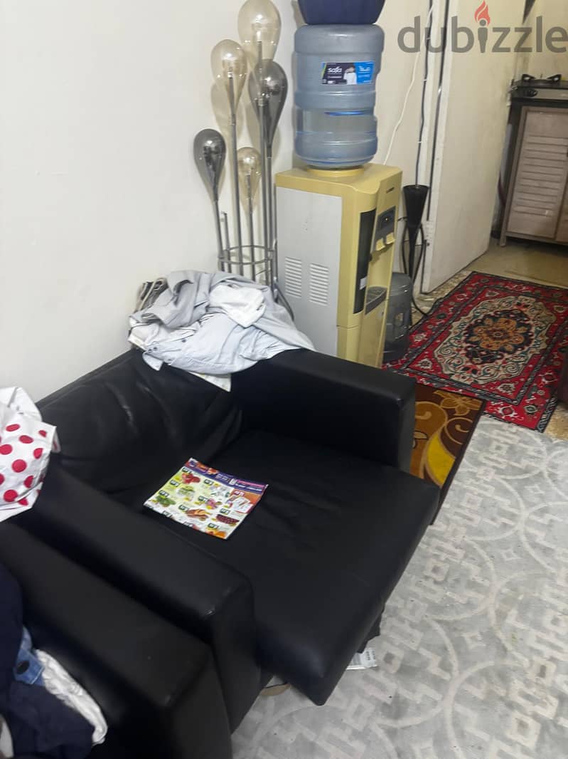 Fully Furnished Executive Bachelor Room for Rent (2 People) Free Wifi, 2