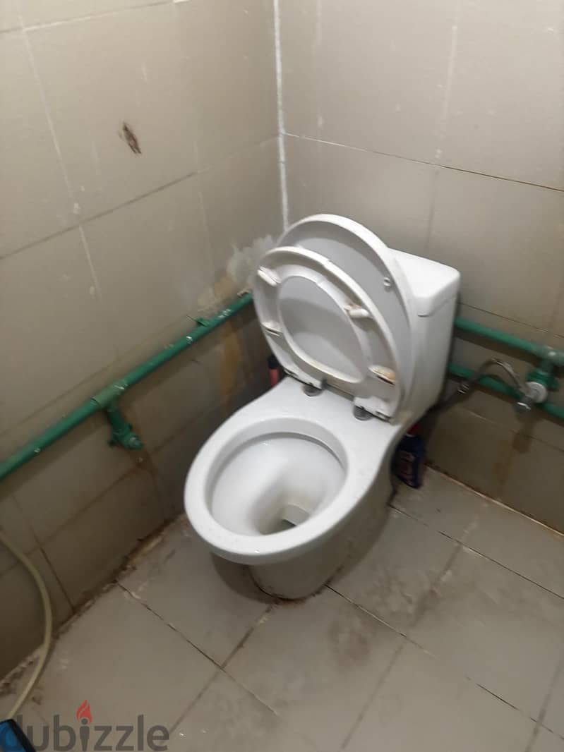 Fully Furnished Executive Bachelor Room for Rent (2 People) Free Wifi, 9