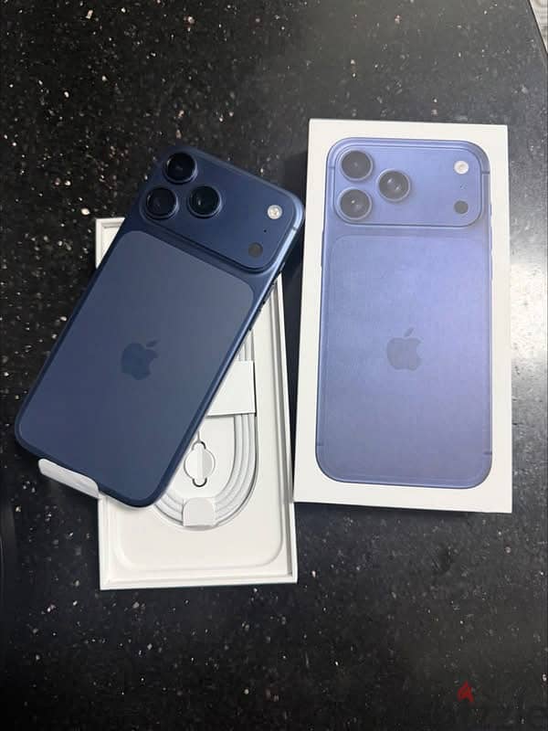New Apple iPhone 17 pro max 512gb 2
