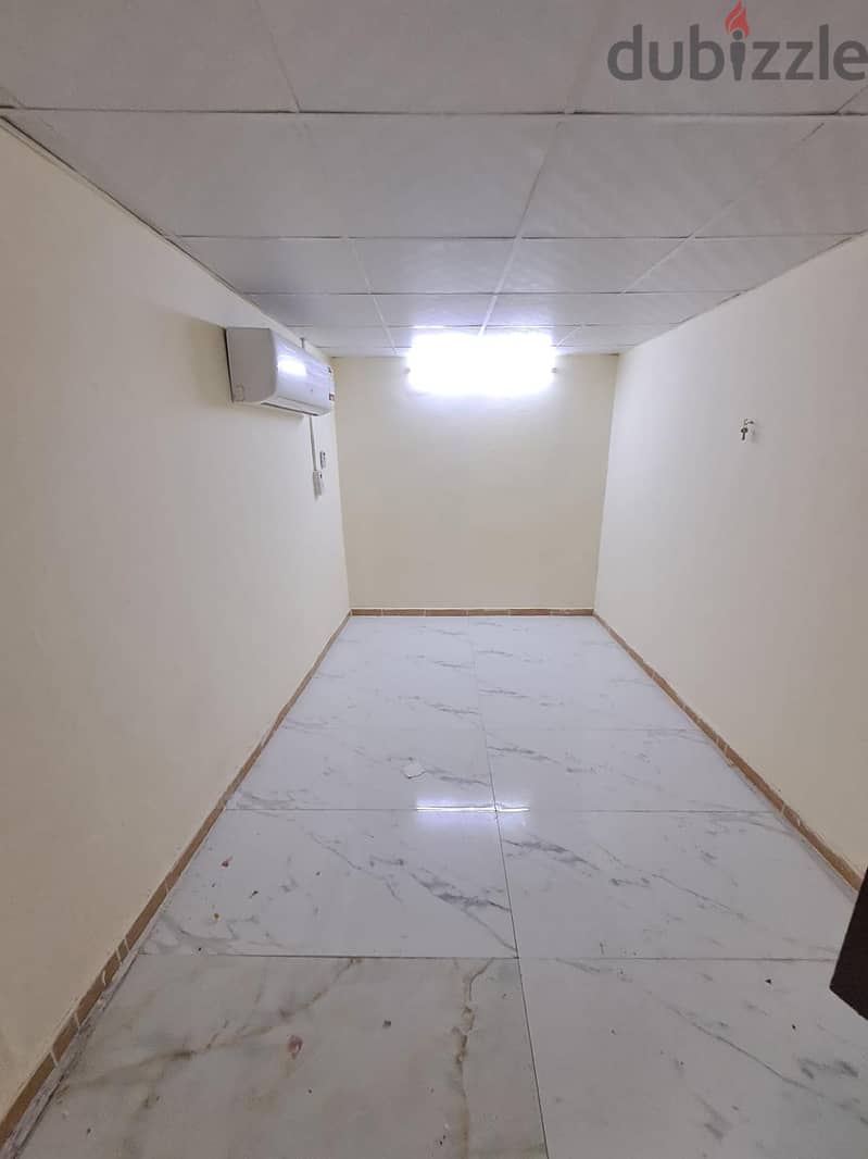 family or single Studio Apartment Rent 1