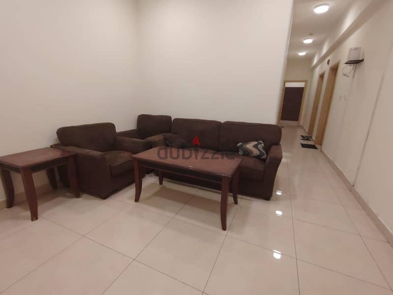 Executive bachelors rooms for rent 18