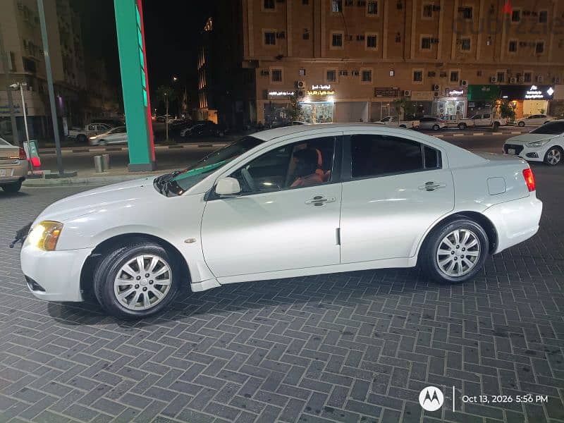 Mitsubishi Galant 2010 14