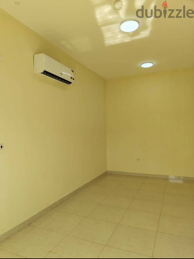 PREMIUM ACCOMMODATION FOR RENT - INDUSTRIAL AREA 1