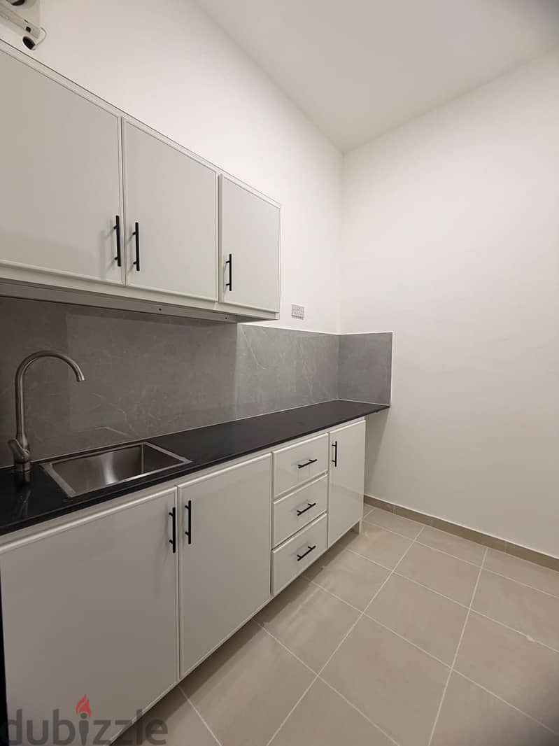 family room avilable for rent 2
