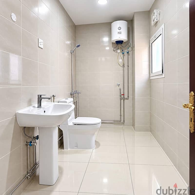 family room avilable for rent 4