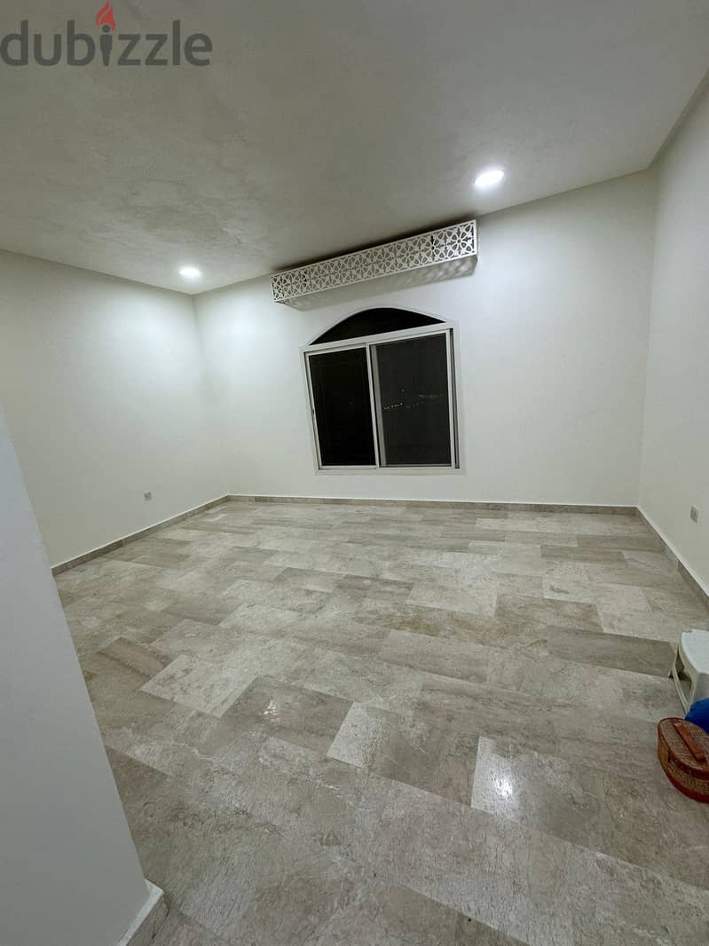 1 Bhk available in umm salal ali 1