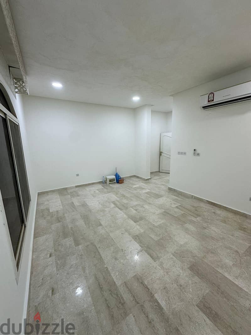 1 Bhk available in umm salal ali 1